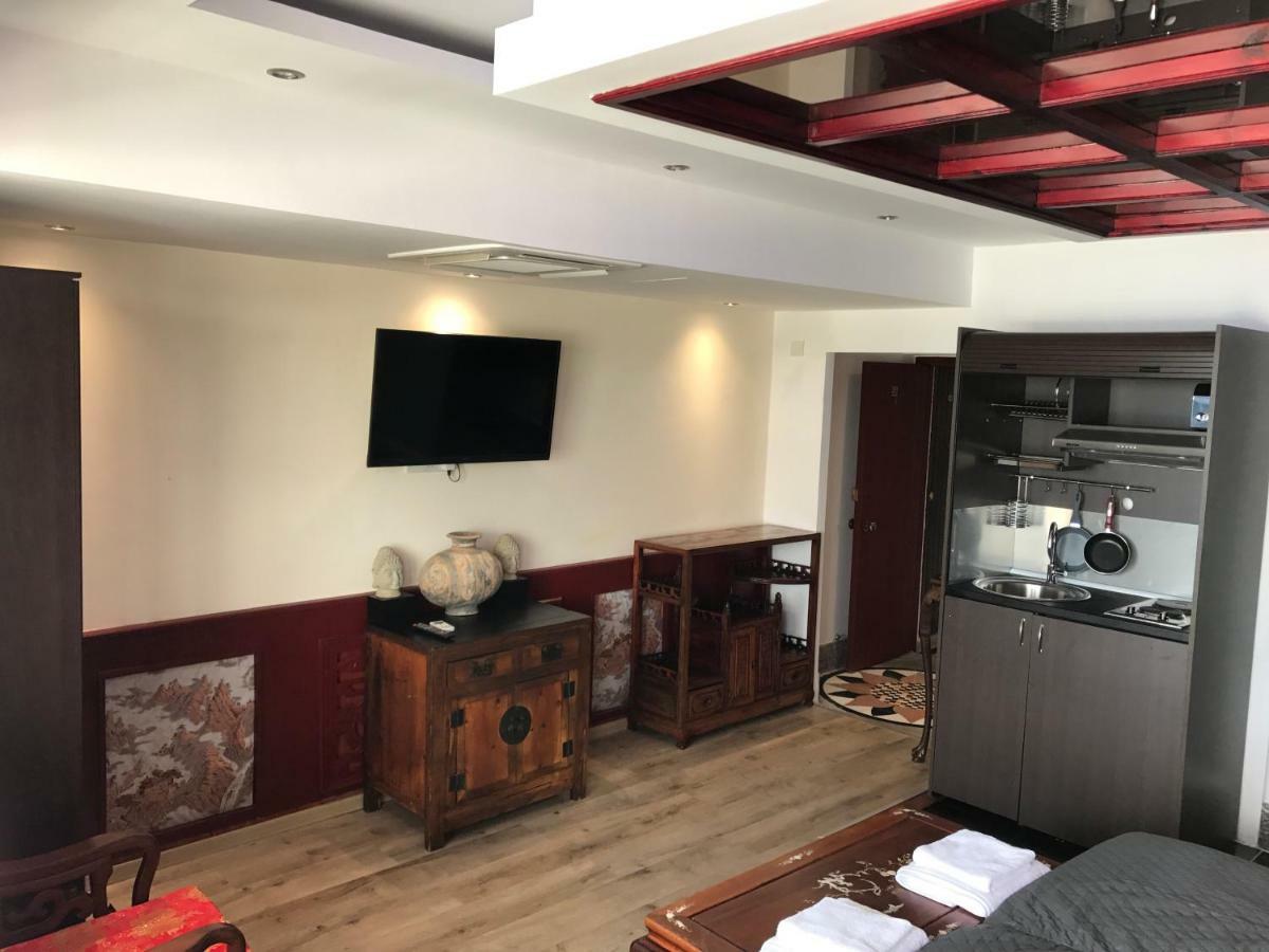Buddha Suites Paphos 外观 照片